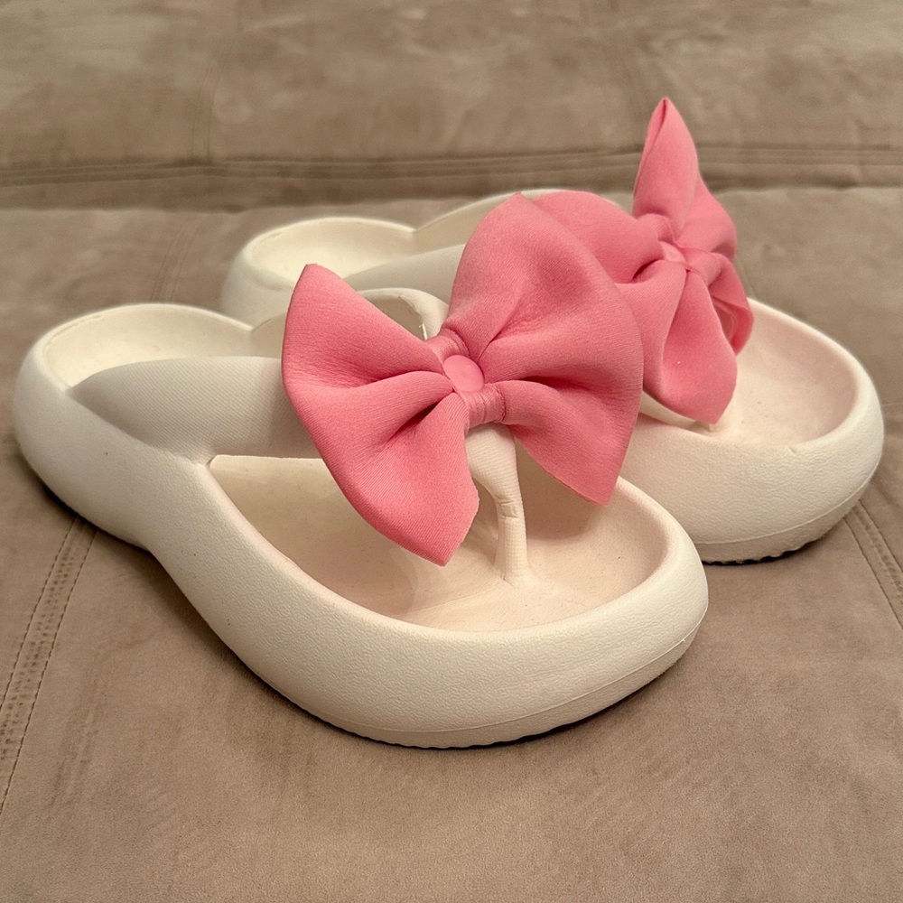 Pink Bow Cloud Slides Viral TikTok Minnie Mouse White Sandals Size 9